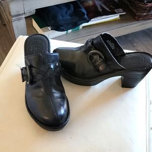 Born heal clog style